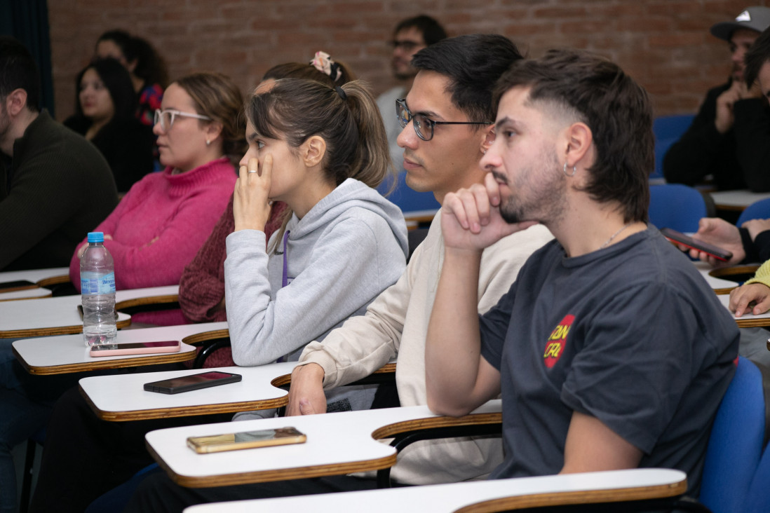 imagen Becan a estudiantes que quieran dedicarse a la investigación científica