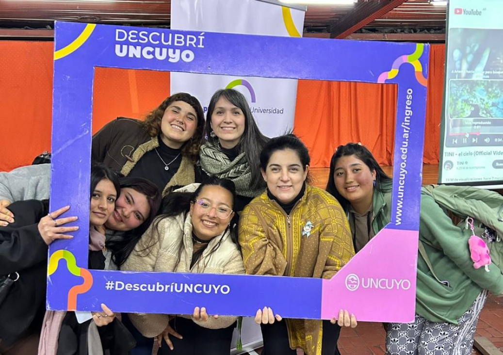 imagen Descubrí UNCUYO: estudiantes de Cens conocieron propuestas universitarias