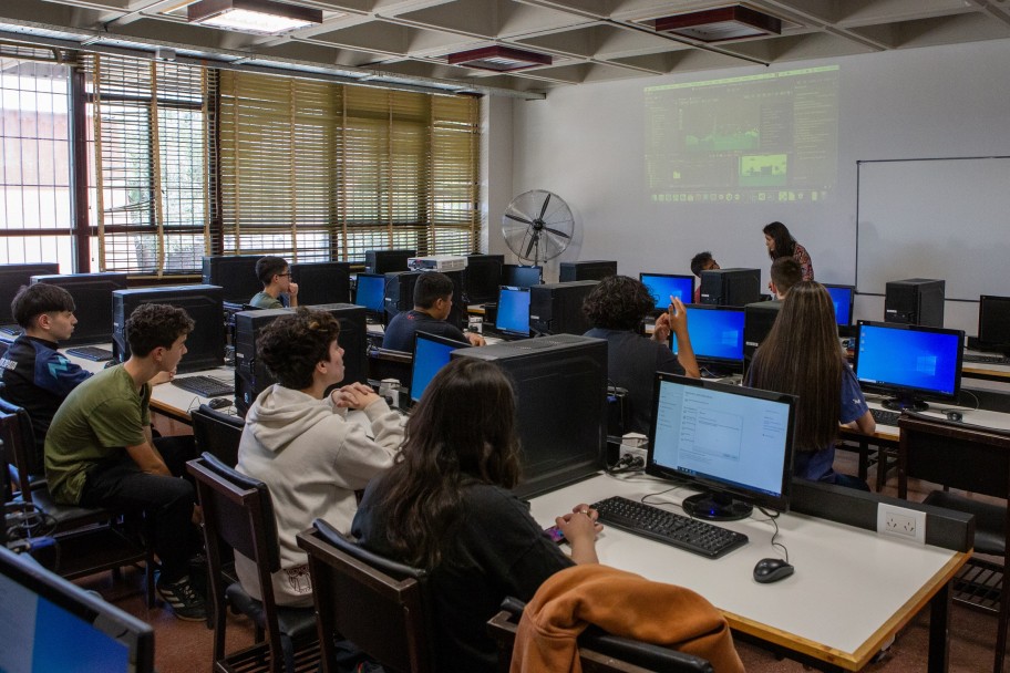 imagen Estudiantes de las escuelas de la UNCUYO crearon videojuegos en una JAM