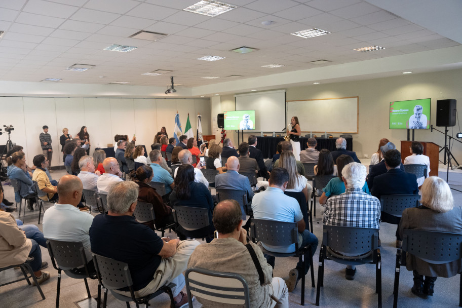 imagen El enólogo italiano Roberto Cipresso es Doctor Honoris Causa de la UNCUYO