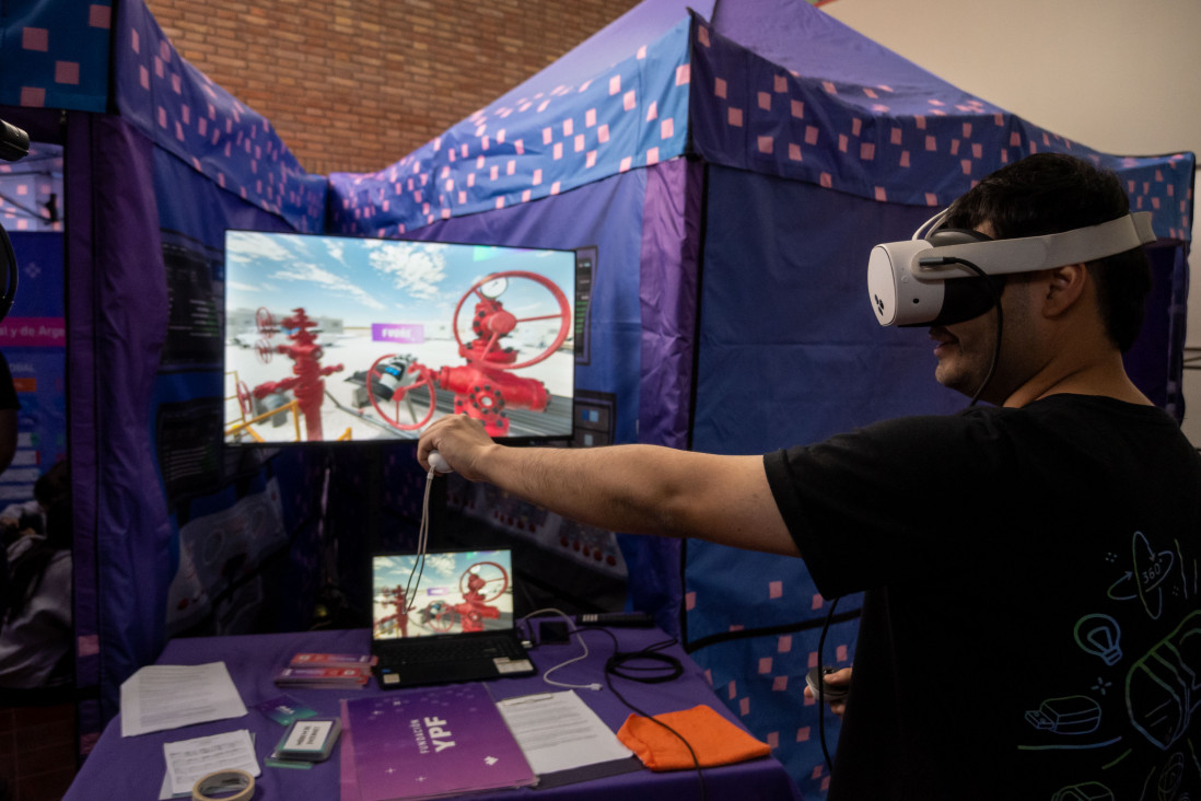 imagen UNCUYO y Fundación YPF despertaron vocaciones con experiencias inmersivas y realidad virtual