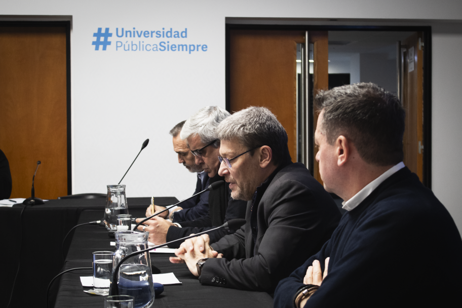 imagen La UNCUYO llevó al CIN la situación de los departamentos asistenciales