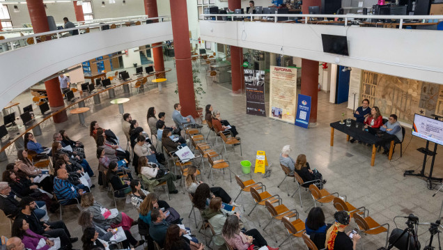 imagen La UNCUYO recibió a bibliotecarios de Latinoamérica y España