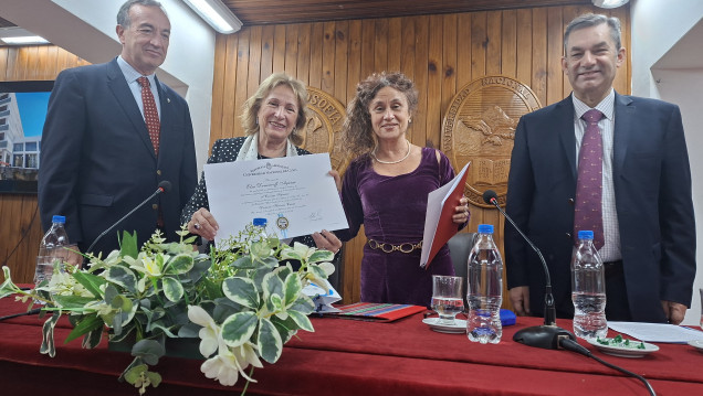 imagen La escritora Elsa Drucaroff es la nueva Doctora Honoris Causa de la UNCUYO