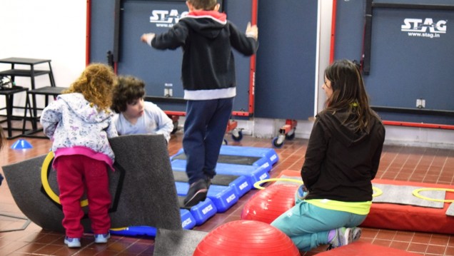 imagen Acercan el deporte a niños pequeños