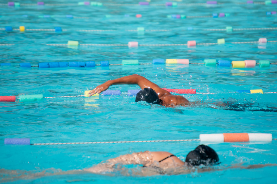 imagen El Natatlón de la UNCUYO reunió casi mil litros de leche 