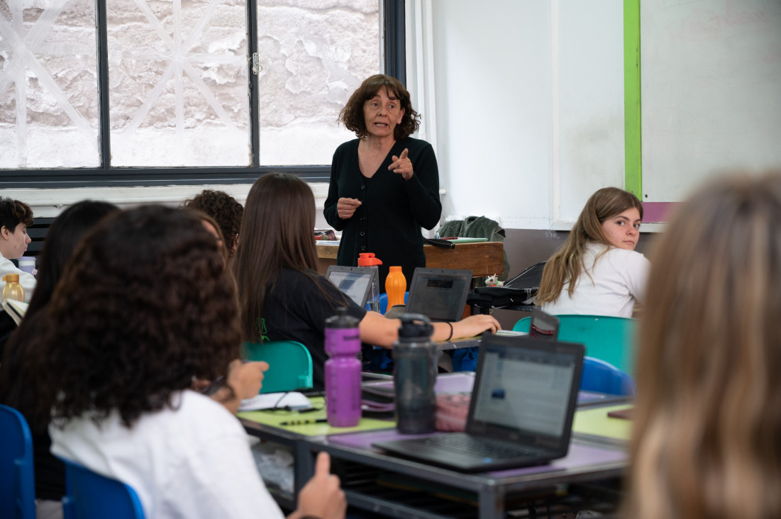 imagen Escuelas de la UNCUYO: prorrogan plazo para renovar bonos de puntaje en Matemática y Ciencias Naturales