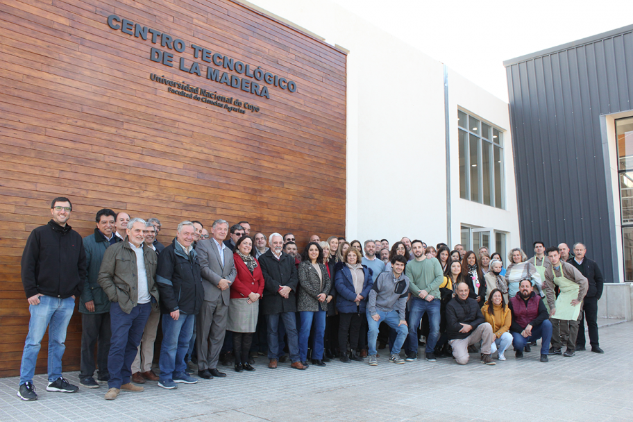 imagen Nuevo servicio: El Centro Tecnológico de la Madera suma la línea de aserrado