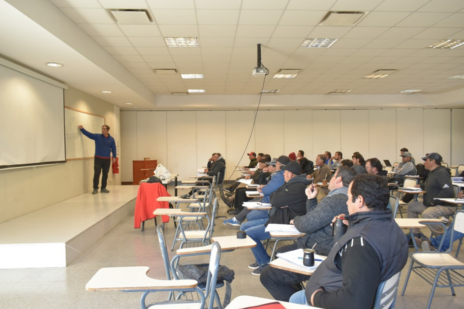 imagen La UNCUYO lanza una nueva edición de la Escuela de Encargados de Finca