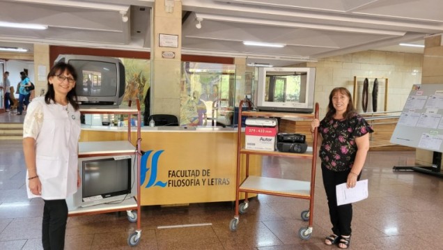 imagen Filosofía y Letras donó equipamiento tecnológico a nueve escuelas