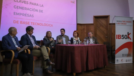 imagen Construir empresas desde la ciencia: el Balseiro organiza una charla para emprendedores