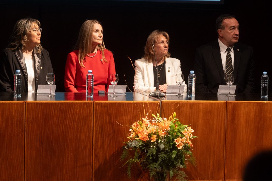 imagen Rectora Adriana García: "Necesitamos resignificar la educación superior en nuestra sociedad"