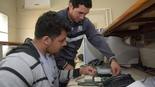 imagen Redes y datos: en tres clases, el ITU-UNCUYO te certifica como Empalmador de fibra óptica
