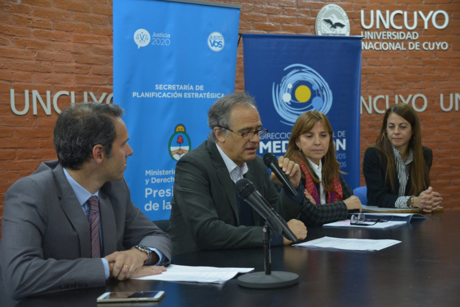 imagen La mediación para gestionar la conflictividad