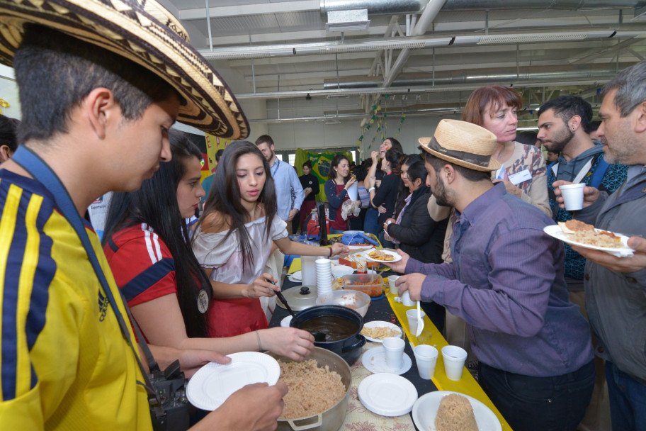 imagen Una feria estudiantil que unió culturas