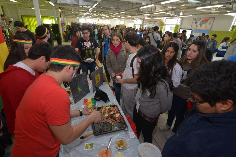 imagen Una feria estudiantil que unió culturas