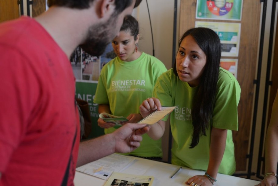 imagen Estimulan la alimentación sana y el deporte en estudiantes