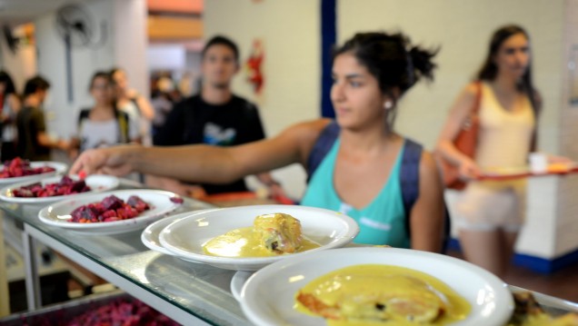 imagen Se suspende servicio de almuerzo en el Comedor 