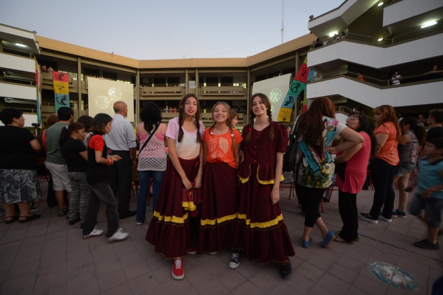 imagen La comunidad del Magisterio festejó el día de la Tradición