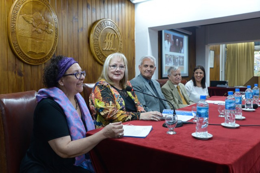 imagen Daniel Prieto Castillo nuevo profesor emérito de la UNCuyo