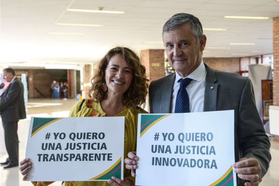 imagen La Justicia Abierta se discute en la UNCuyo