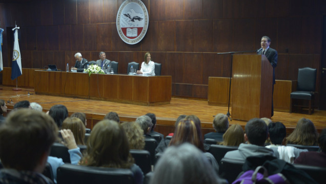 imagen Embajador de Francia inauguró Congreso en la UNCuyo