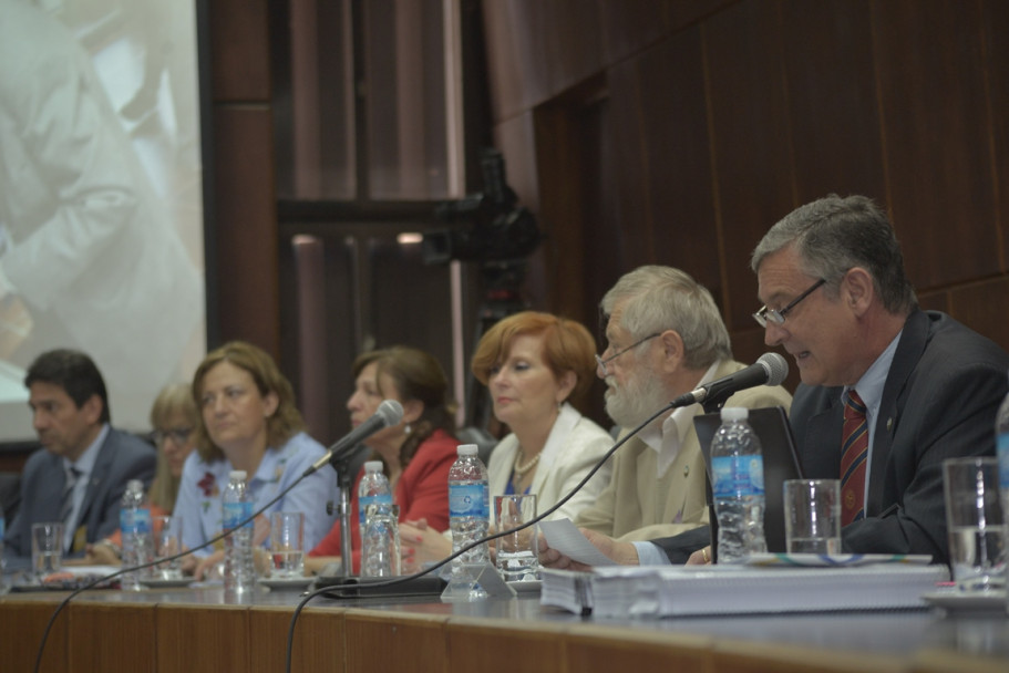 imagen Asamblea analizó el Plan Estratégico de la UNCUYO y cambió el nombre de una facultad