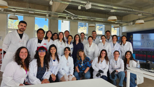 imagen De la teoría a la práctica: taller de la UNCUYO capacitó a docentes para llevar la biotecnología al aula