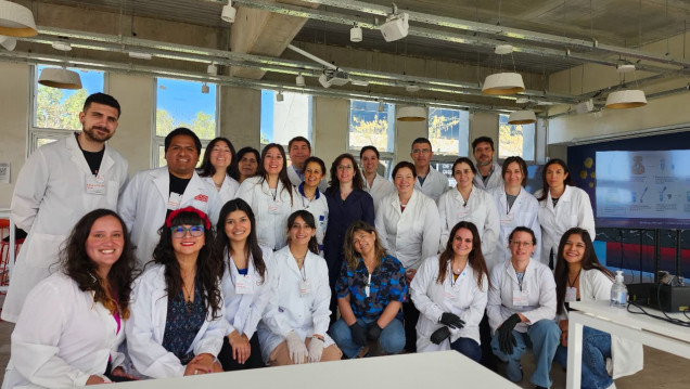 imagen De la teoría a la práctica: taller de la UNCUYO capacitó a docentes para llevar la biotecnología al aula