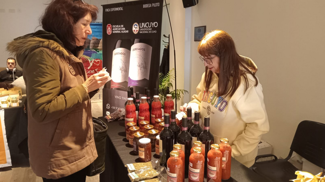 imagen Los vinos de la Escuela de Agricultura se venden en Buenos Aires