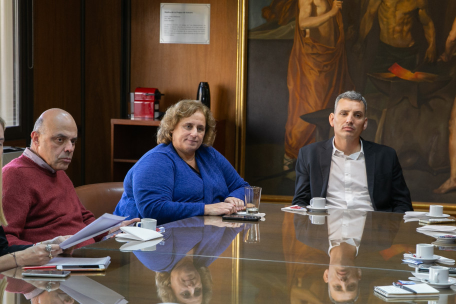 imagen La UNCUYO refuerza su alianza con IMPSA para impulsar la industria mendocina