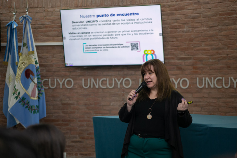 imagen La UNCUYO lanzó un portal que te ayuda a elegir tu carrera 