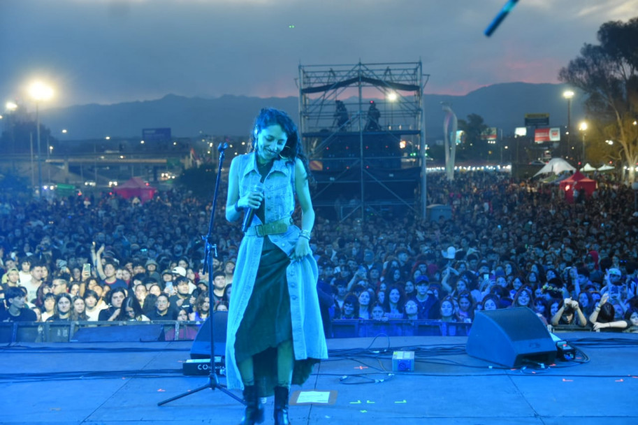 imagen Miles de jóvenes vibraron con el "Mood Primavera"