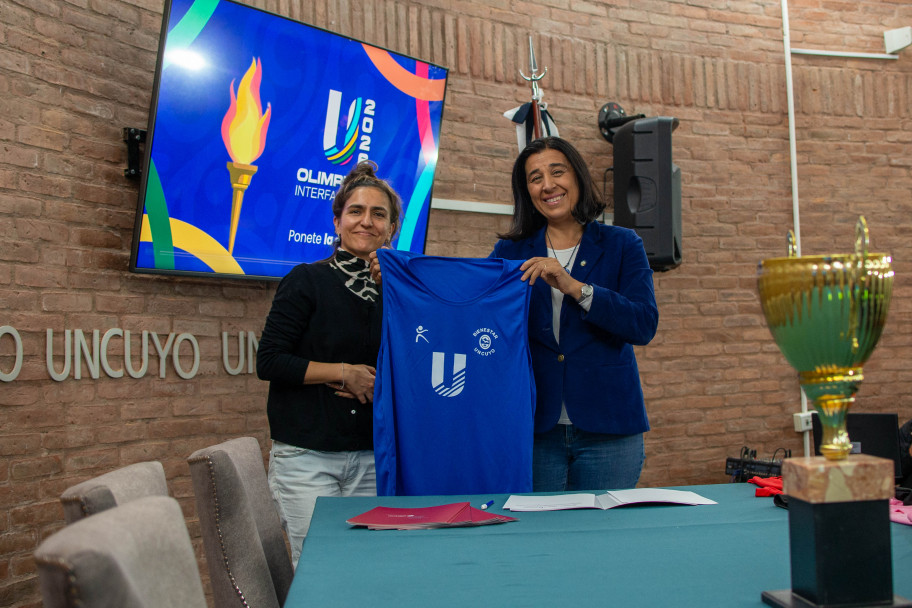 imagen La UNCUYO lanzó la 4º edición de las Olimpíadas Interfacultades