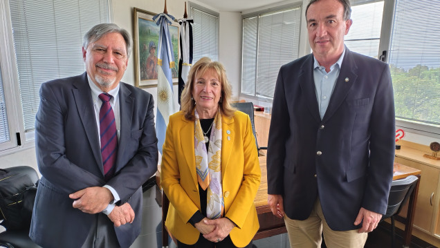 imagen Referente de la Universidad de Bolonia visitó la UNCUYO