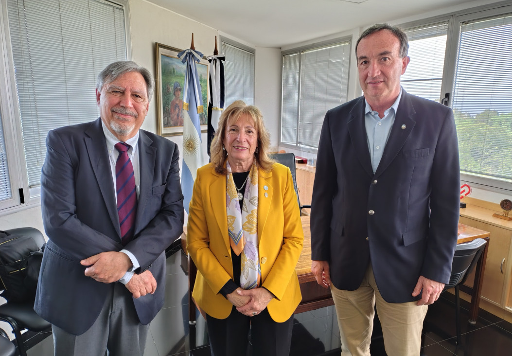 imagen Referente de la Universidad de Bolonia visitó la UNCUYO