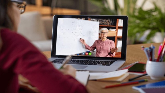 imagen La UNCUYO financiará cursos de docentes para ofrecer en el exterior