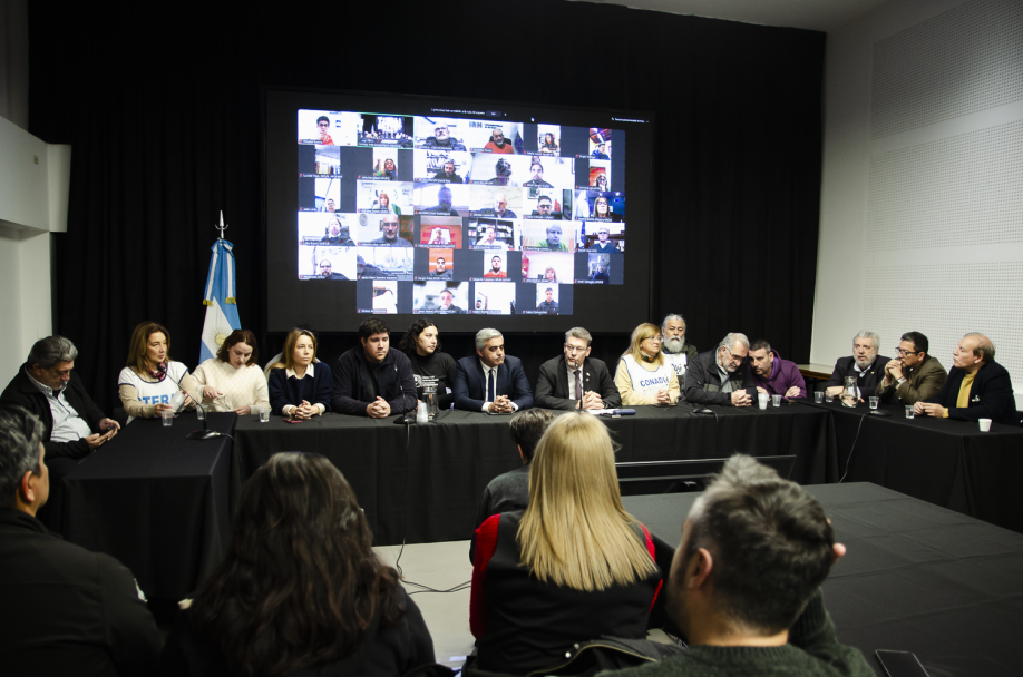 imagen Financiamiento universitario: acuerdan acciones de visibilización