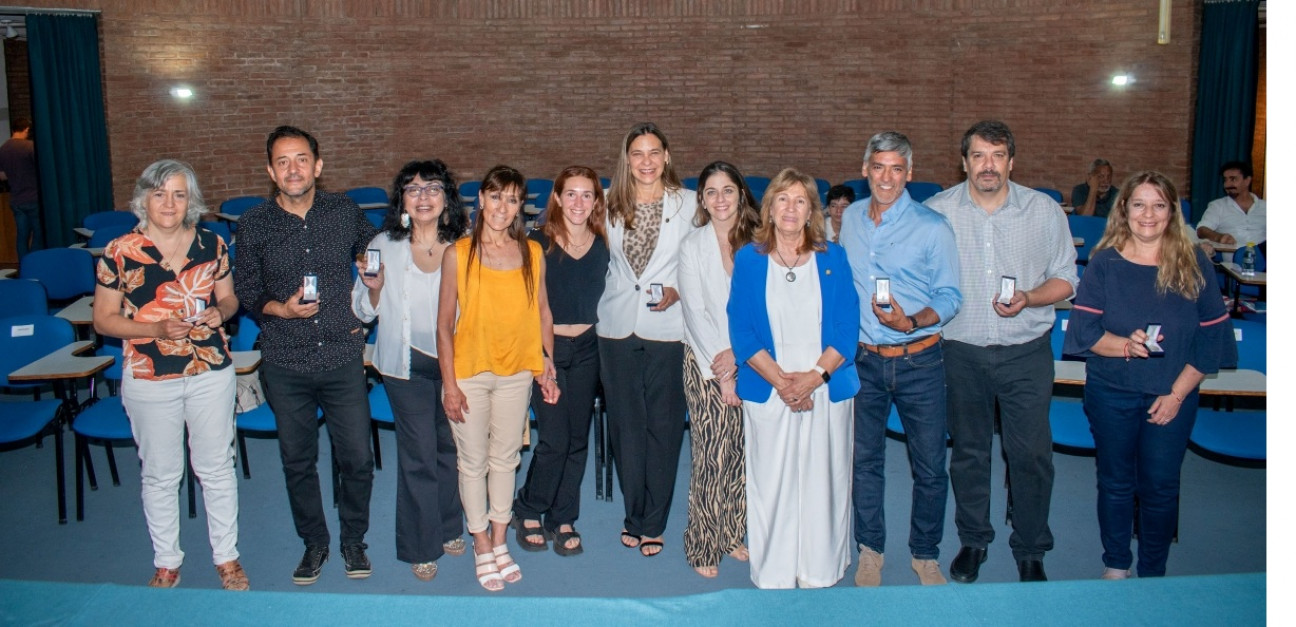 imagen La UNCUYO reconoció al personal con 30 años de servicio en la institución