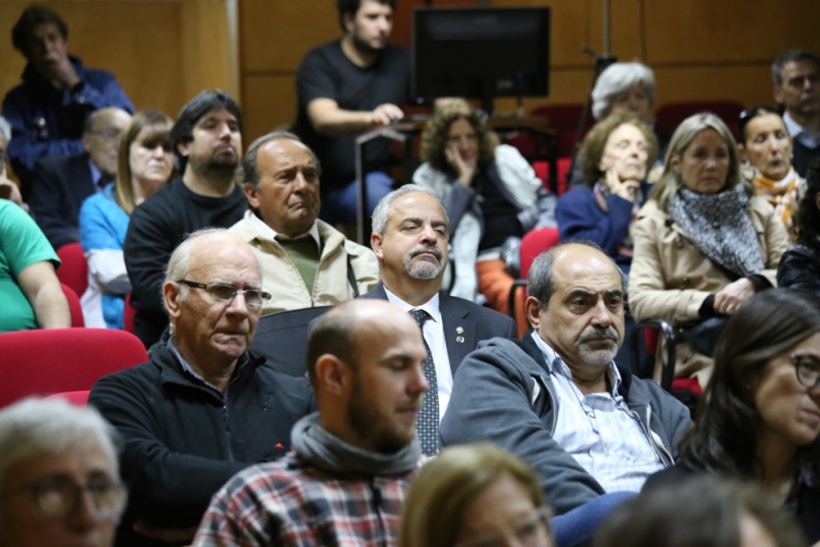 imagen Un centro médico en la UNCUYO lleva el nombre de Pedro Esteves