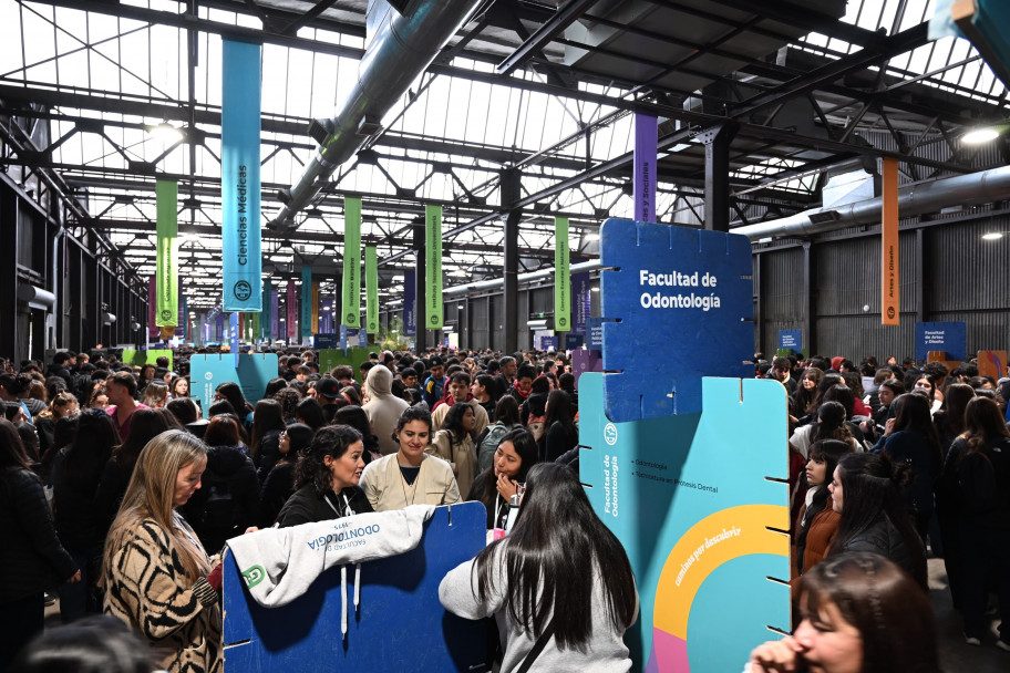 imagen Comenzó la Expo Educativa y la UNCUYO presenta más de 140 carreras