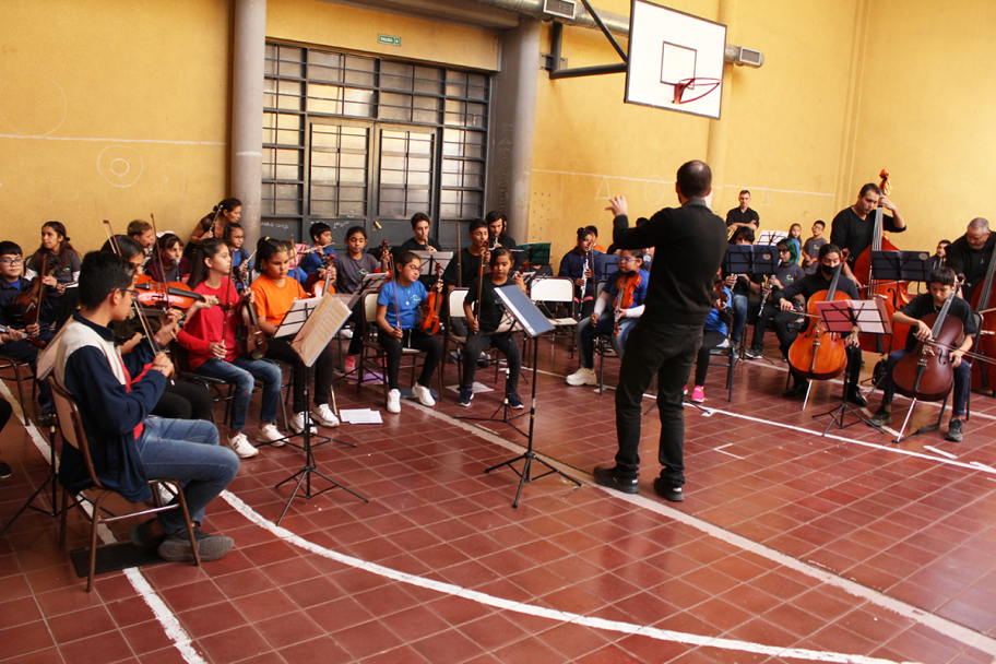 imagen La Sinfónica de la UNCUYO y la Orquesta juvenil de la Escuela Emaús realizaron un concierto en conjunto