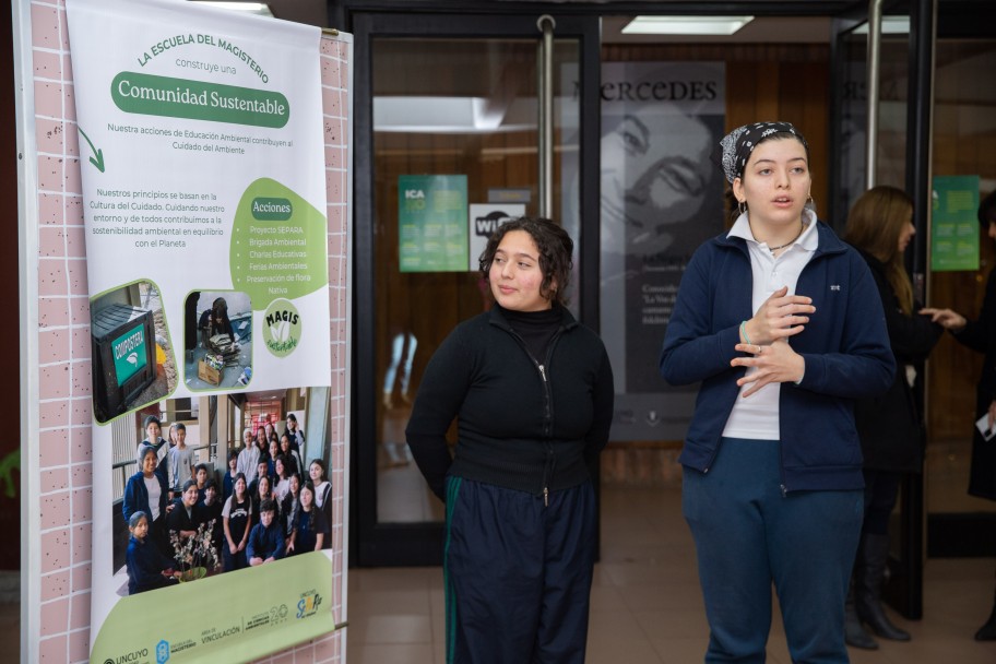 imagen Los colegios preuniversitarios presentaron sus iniciativas ambientales