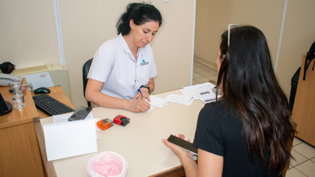 imagen La UNCUYO llegó al libro "Crónica de la lengua española" de la RAE