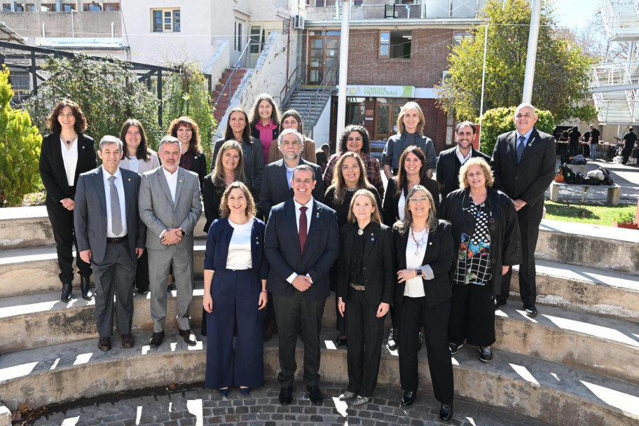 imagen Asumieron las nuevas autoridades en las facultades de la UNCUYO
