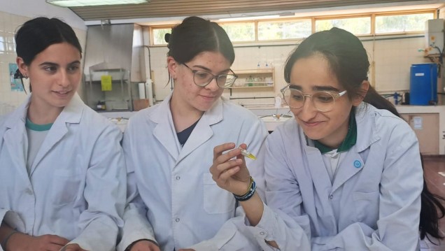 imagen Estudiantes de la UNCUYO aprendieron sobre nanotecnología para el agua y el vino