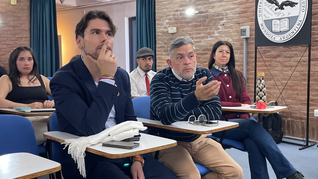 imagen Innovación en Sostenibilidad: estudiantes de UNCUYO y UCHILE enfrentaron desafíos comunes