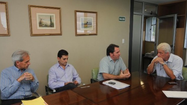 imagen UNCuyo analizará viabilidad para concretar acueducto en San Carlos