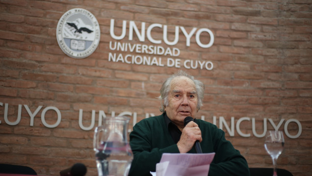 imagen Adolfo Pérez Esquivel disertará en la UNCUYO