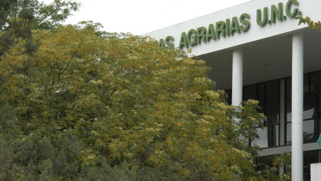 imagen Catedrático italiano expone en Agrarias sus experiencias de docencia e investigación